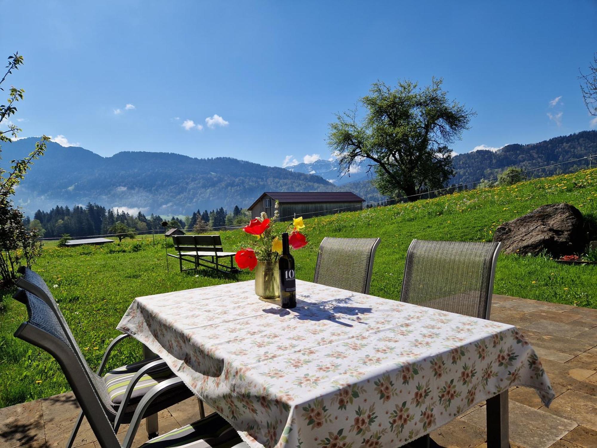 Schweizer Hof Villa Schwarzenberg im Bregenzerwald Exteriör bild